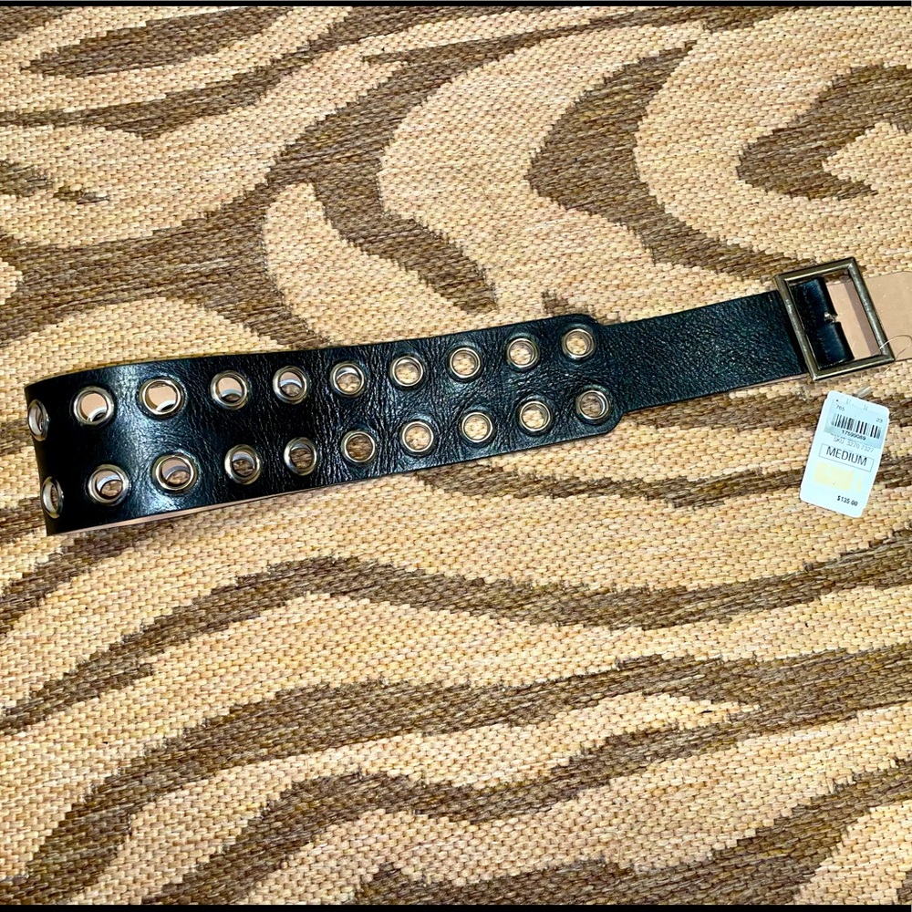 Neiman Marcus black leather grommet 3” belt size M